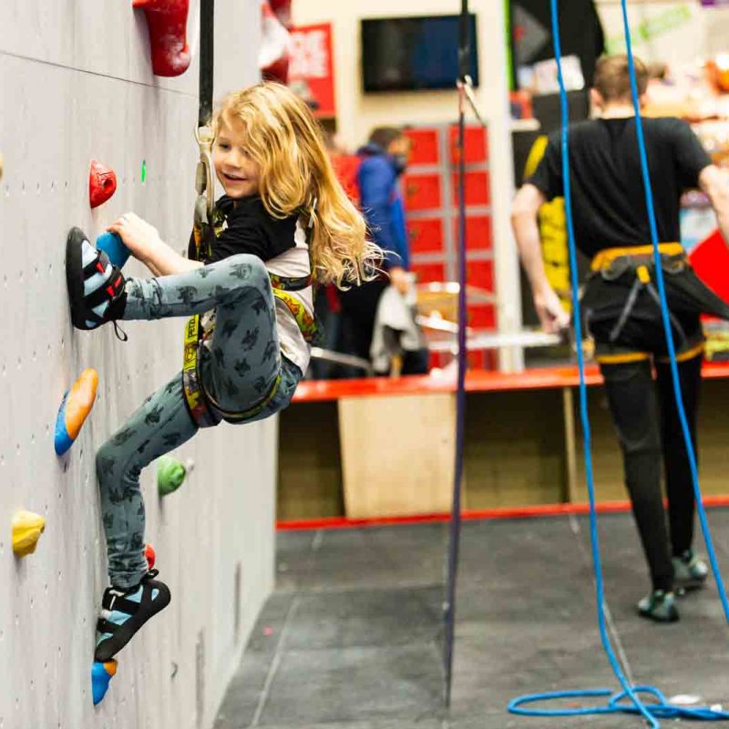 kids clubs at the pinnacle climbing centre